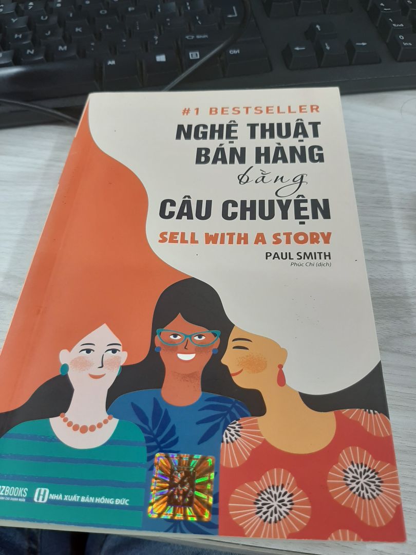 Nội dung sách rất hay với nhiều kiến thức mới về nghệ thuật kể chuyện.
Đây là phương pháp hiệu quả mà các bạn bên lĩnh vực sales & marketing nên lưu ý áp dụng để tăng mức độ ảnh hưởng, thu hút khách hàng mới và gia tăng lợi nhuận cho doanh nghiệp.