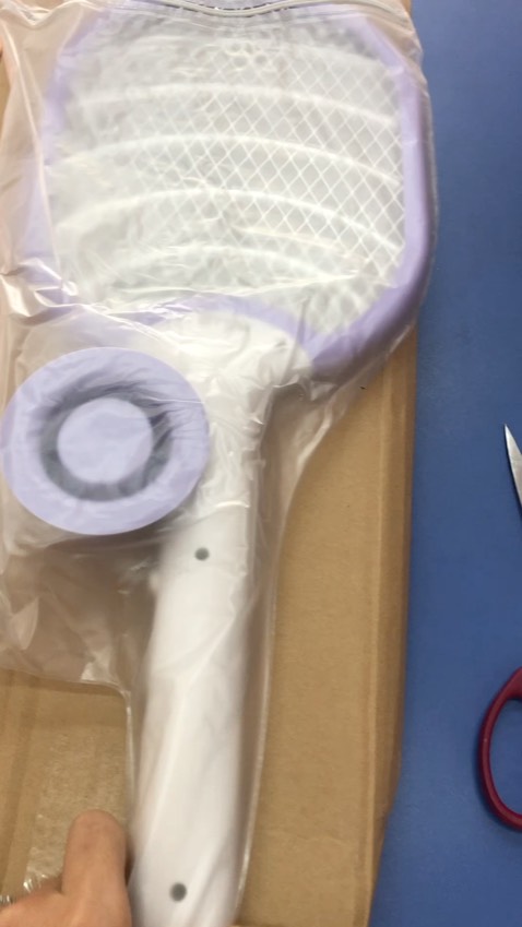 Giao hàng nhanh, hàng giống như mô tả giá cả hợp lý