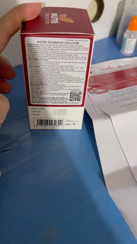 Mình mua hàng lần đầu chưa biết công dụng sao nhưng shop được cái cẩn thận và hiểu ý, đầy đủ phiếu xuất kho, date mới, đóng gói kỹ. Sẽ đặt thêm 1 đơn nữa ngay lập tức và ủng hộ shop dài dài nếu công dụng tốt thực sự!