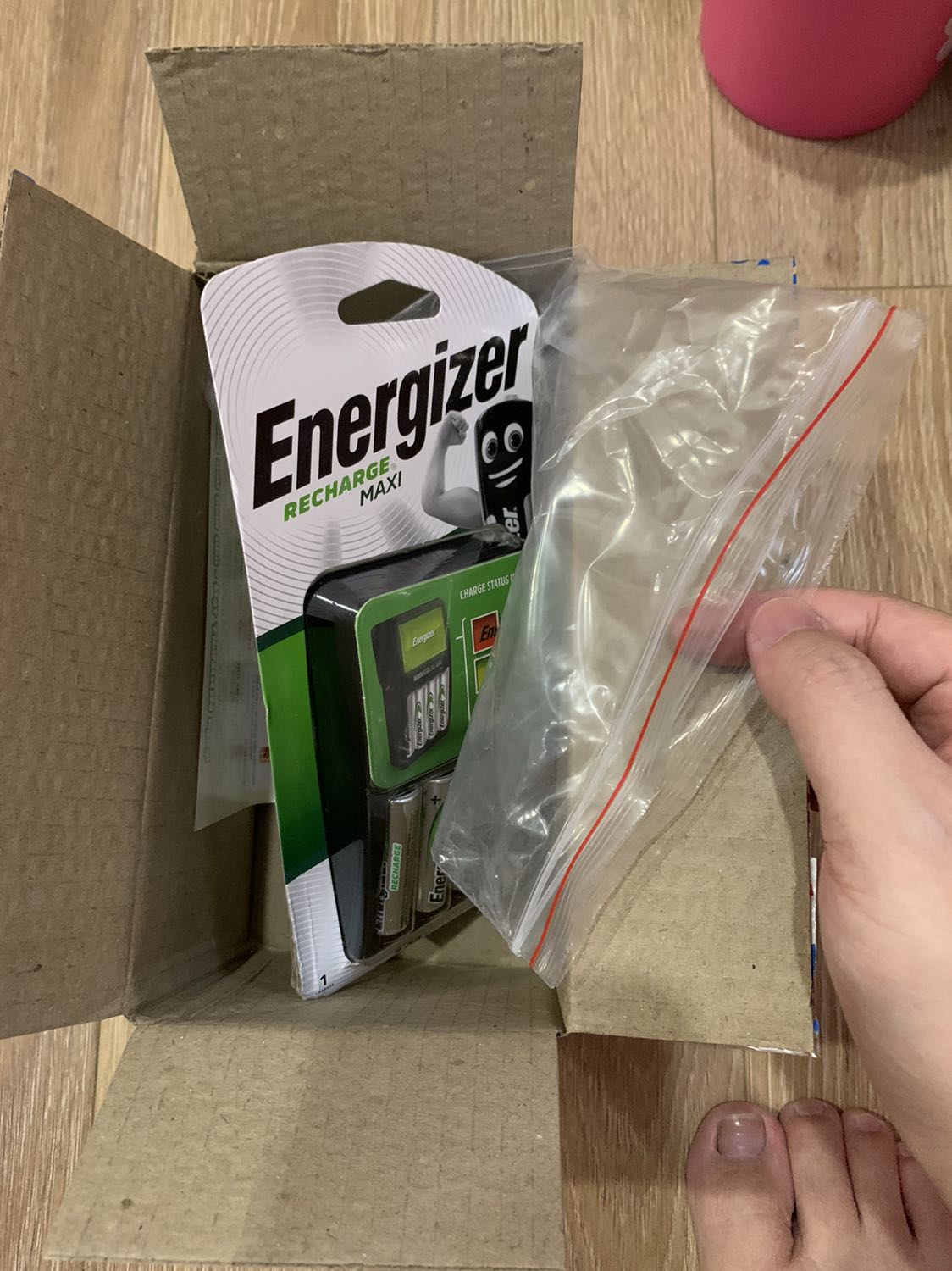 Hàng chính hãng, chất lượng rất ok, đóng gói cẩn thận và giao hàng siêu nhanh, cảm ơn shop Hàng chính hãng, chất lượng rất ok, đóng gói cẩn thận và giao hàng siêu nhanh, cảm ơn shop