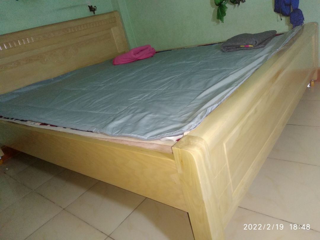 sản phẩm đẹp nhưng ki thuật chưa tốt rất khó ráp.giao chưa đúng mẫu khi đặt hàng.quang cáo là cây đã sấy khô nhưng bộ dat thì quá ẩm ướt đề nghị sohp giao hàng có tâm hơn