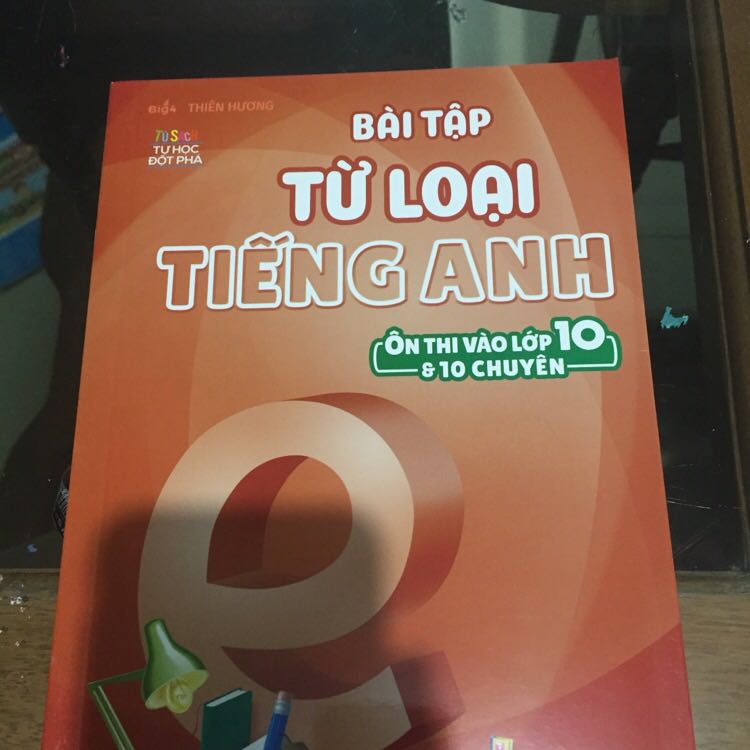 Sách hay bìa đẹp giải chi tiết khá nhiều bài tập