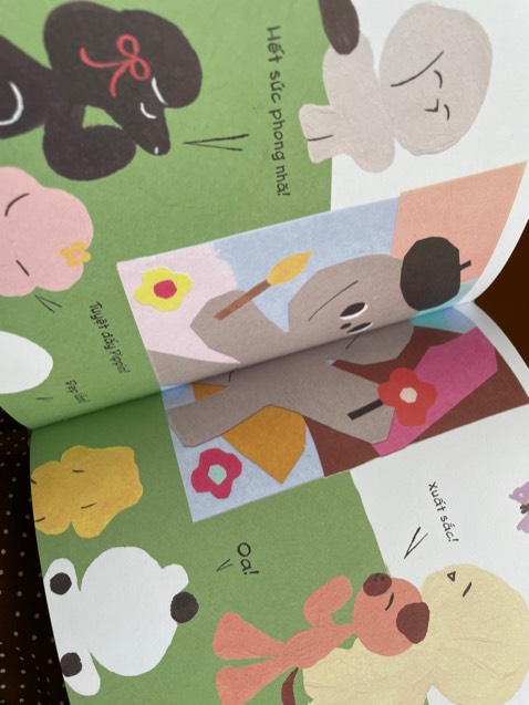 Giao hàng nhanh. Đóng hàng siêu xinh luôn còn đc tặng mấy cái sticker yêu yêu nữa. Truyện có nội dung khá hay. Mình đọc cho bé nhà mình xog. Nó vẽ minh hoạ luôn mẹ nó nhìn ko ra