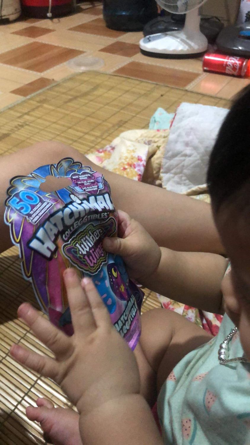 Tiki giao hàng siêu nhanh luôn ạ, phí ship cũng rẻ hơn *** rất nhiều, lại còn có quà tặng, nhưng quà tặng bé hơn mk tưởng. Nói chung có là vui rùi