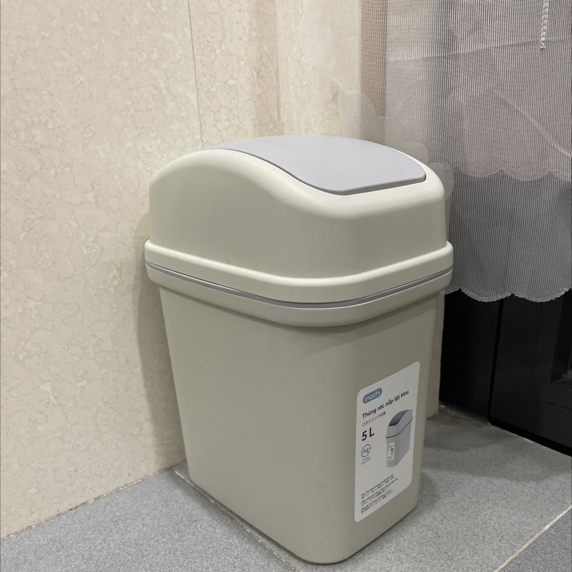 Xài rất tốt, màu nhìn sang. Chất liệu chắc chắn.