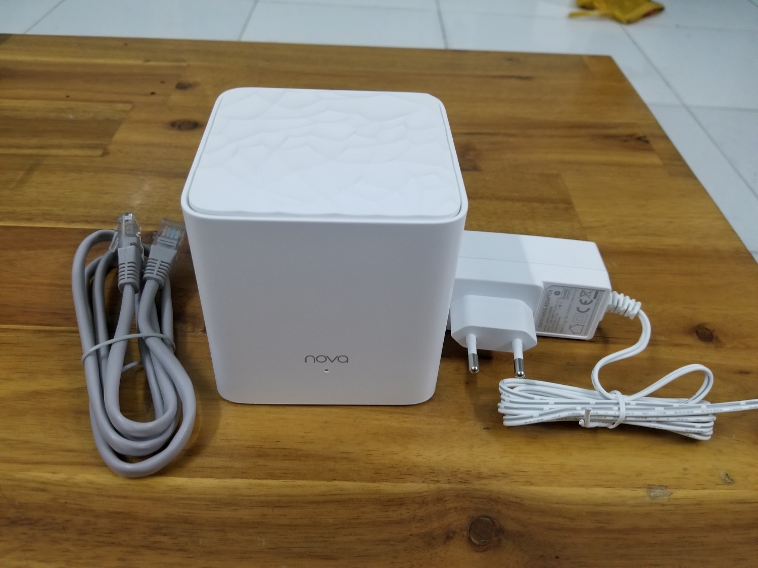 Connect rất nhanh, đầu tiên là tải app Tenda Wifi về rồi gắn dây mạng từ modem vào cổng WAN/LAN trên cục mesh thứ 1 (đặt làm mesh chính) là đc, những cục mesh phụ chỉ cần cắm điện vào là nó sẽ tự connect với nhau
Mình xài mạng Viettel 60 Mbps
Nói chung là mình hoàn toàn hài lòng với sản phẩm