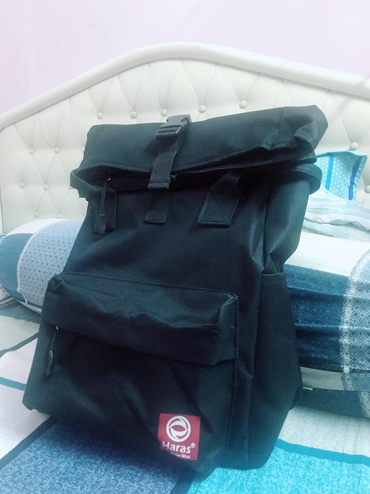 Mới mua hai cái,  tặng sinh nhật 1 cái,  giữ lại xài 1 cái, hàng chỉ may rất đẹp, vải dù chắc chắn, ưng lắm