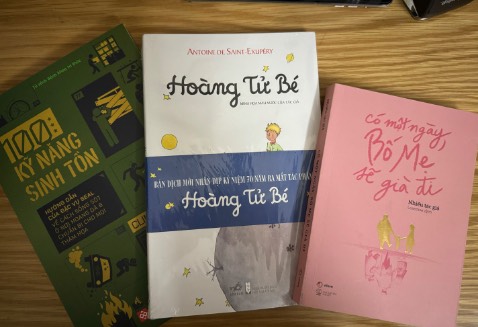 Đóng gói kỹ lắm, giao mưa mà ko ướt miếng nào. Mua tiki đc giá tốt