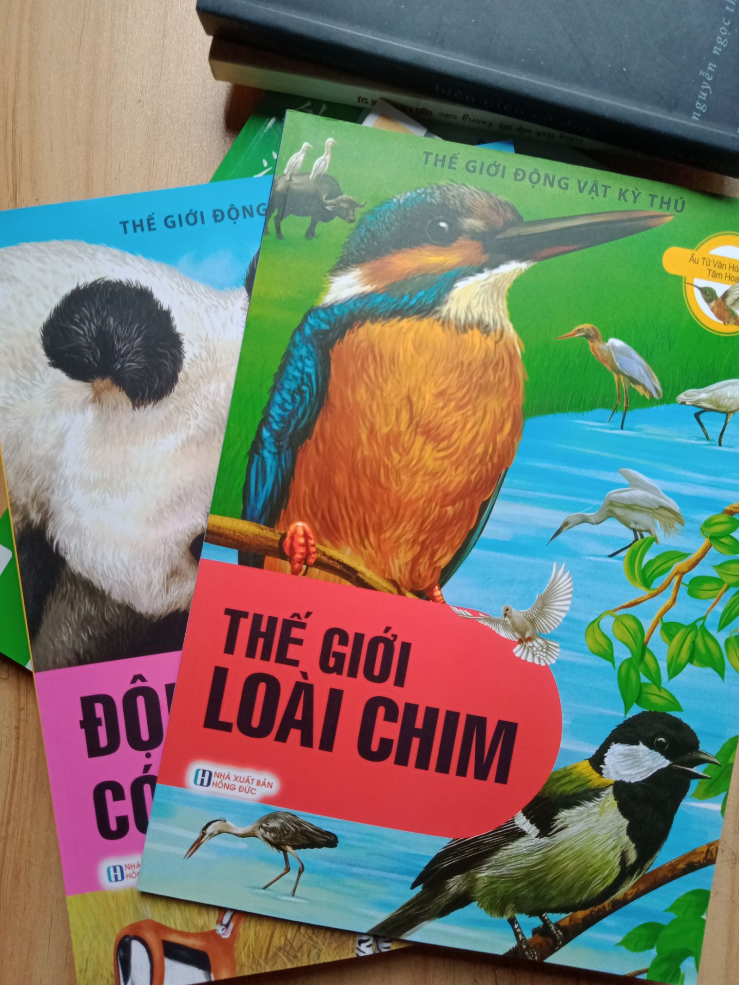 sách ổn, hình ảnh minh hoạ sinh động...cung cấp kiến thức bổ ích....