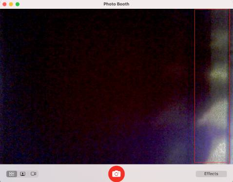 Camera lỗi bóng bên phải.
nhận ngày thứ 7 ngày 11/12, sau 2 tiếng kiểm trả, phát hiện lỗi và báo ngay.
giờ còn chưa có đổi cái mới cho xài.
phải điện lên tiki nhiều lần hối thì sáng nay (11/12) mới tới lấy hàng về kiểm trả.
quá thất vọng.