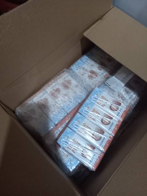 Sữa ngon, mùi thơm, đây là dòng sản phẩm ngon nhất của TH. Bé nhà m rất thích. Giao hàng nhanh, đóng gói cẩn thận, date xa.