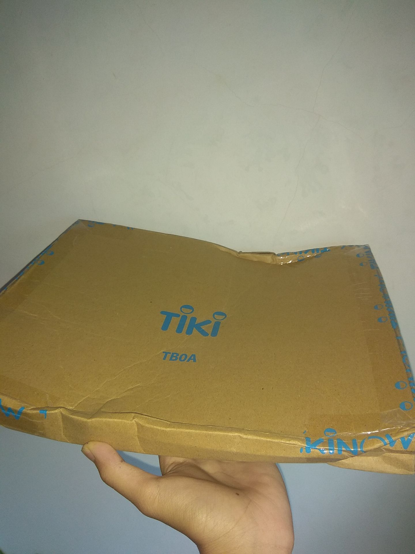 Giao Hàng Nhanh, Nhưng mà hộp hơi nát :V, nhưng mà sản phẩm thì ok ?, nội dung khá dễ hiểu