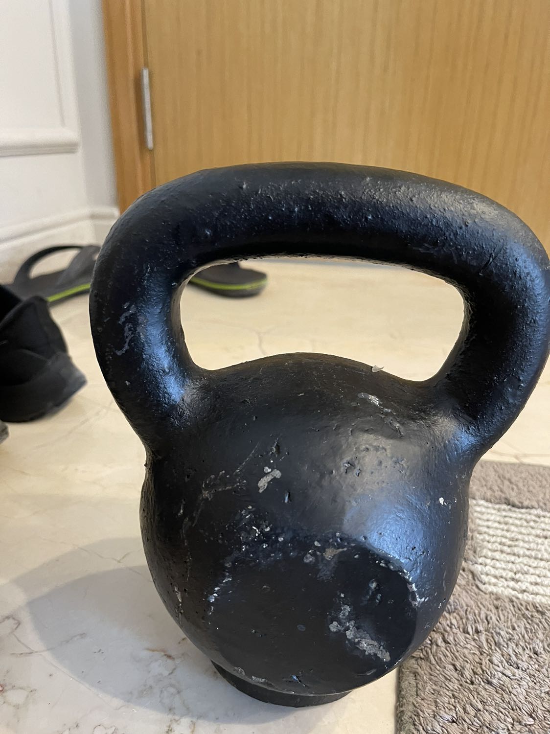 Chất lượng quá tệ, mình chờ hơn 2 tháng, nhận về là 2 cục tạ xước lên xước xuống