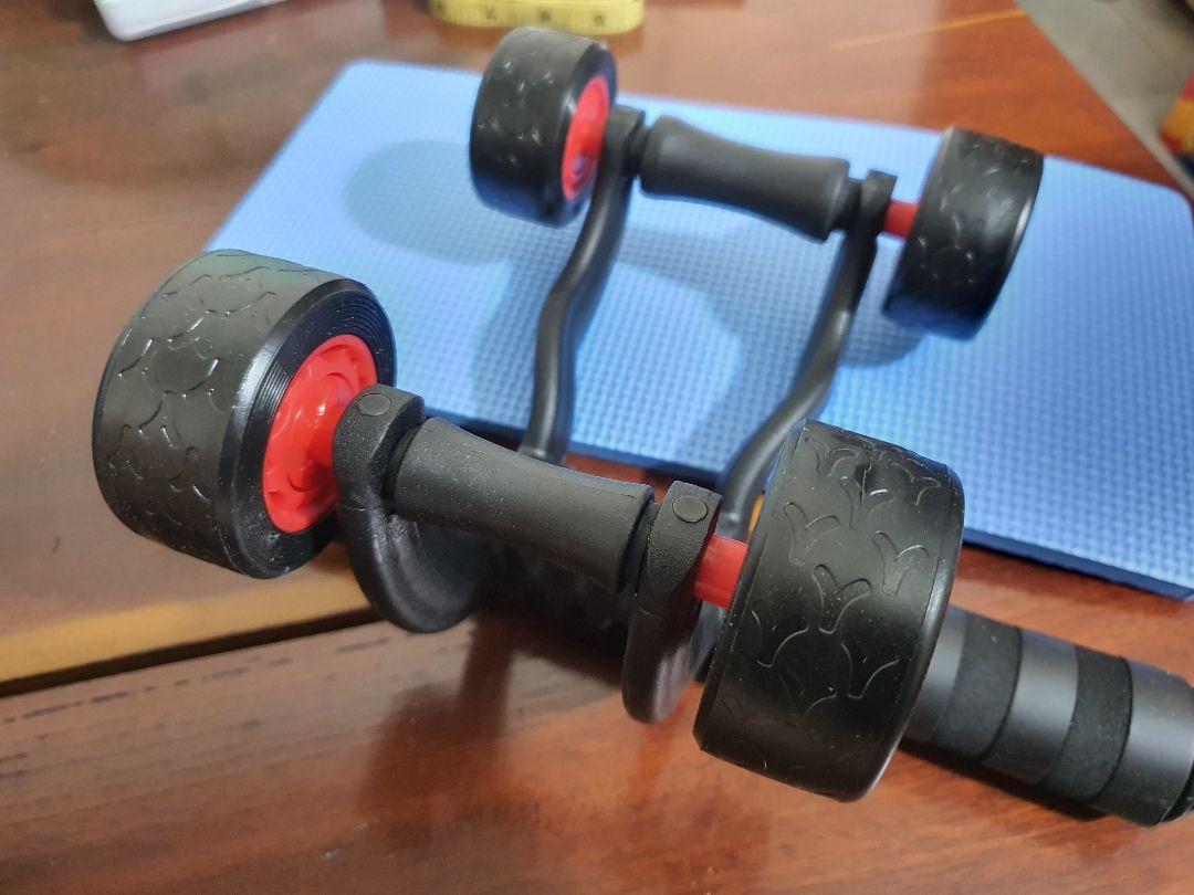 sản phẩm đẹp, sử dụng chắc chắn, có kèm tấm đệm mút