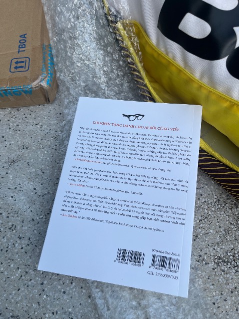 Gia nhanh, chất lượng, đặc biệt nội dung sách dễ tiếp cận, có hướng dẫn và tính áp dụng.