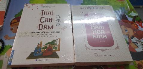 sách rất hay, dễ hiểu, chất liệu giấy cũng tốt, sờ rất thích, giao hàng nhanh