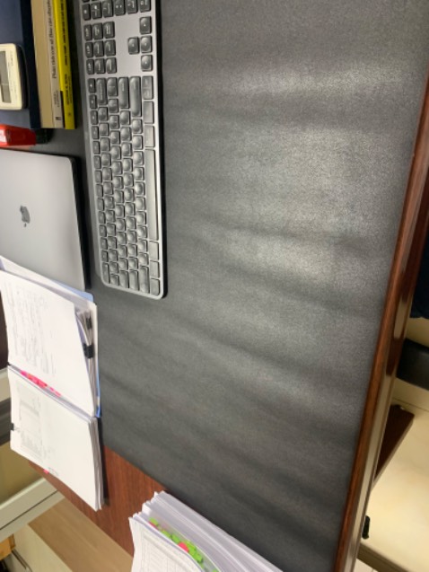 Sản phẩm chất lượng tệ so với mô tả, đóng gói bị gãy gập nhìn rất thô! 
Mấy bạn rút kn mua xong đừng trải ra không là tiki không nhận hoàn lại đâu nhé! 
Thấy vọng