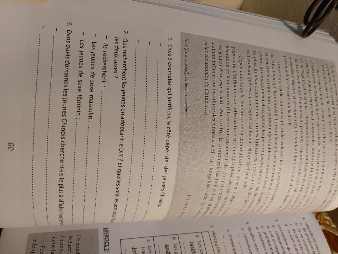 sách ổn, bọc đẹp, không bị lỗi, giao hàng đúng hẹn, tổng hợp các dạng bài của delf và 1 đề thi mẫu, dành cho bạn nào đang muốn ôn thi delf, có cả link tham khảo thêm tài liệu ở cuối sách nữa