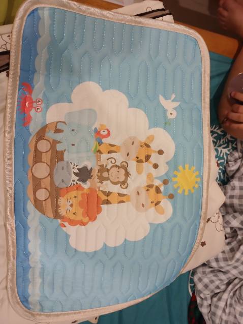 Mua gối xe cứu hỏa mà giao gối động vật, bị bé aqn vạ :(