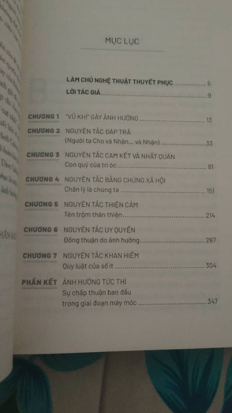 Sách rất hay nhưng nhiều chỗ khó hiểu phải đọc vài lần mới nghiệm được