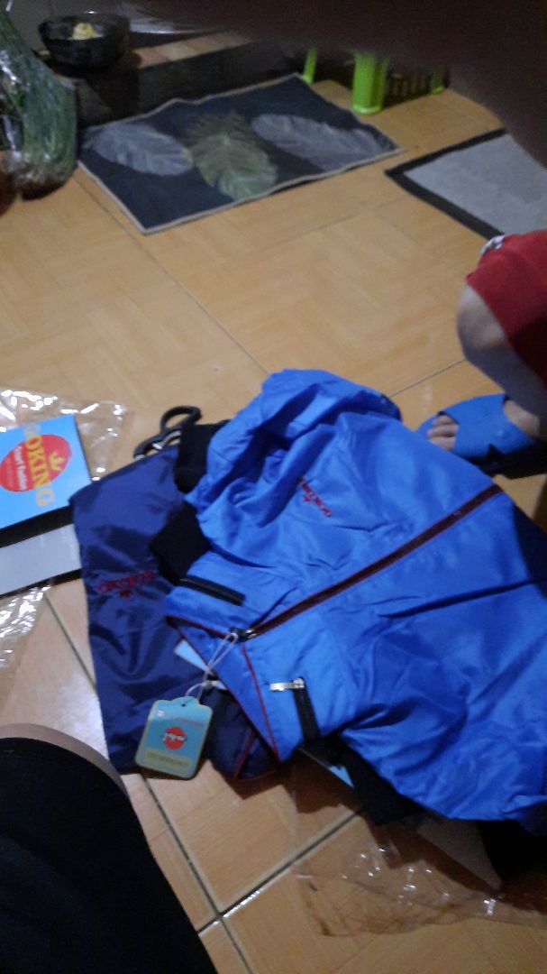 Áo đẹp lắm nha, mình mua 2 lần rồi, chuẩn bị mua lần 3 mà đang chờ giảm giá chút xíu