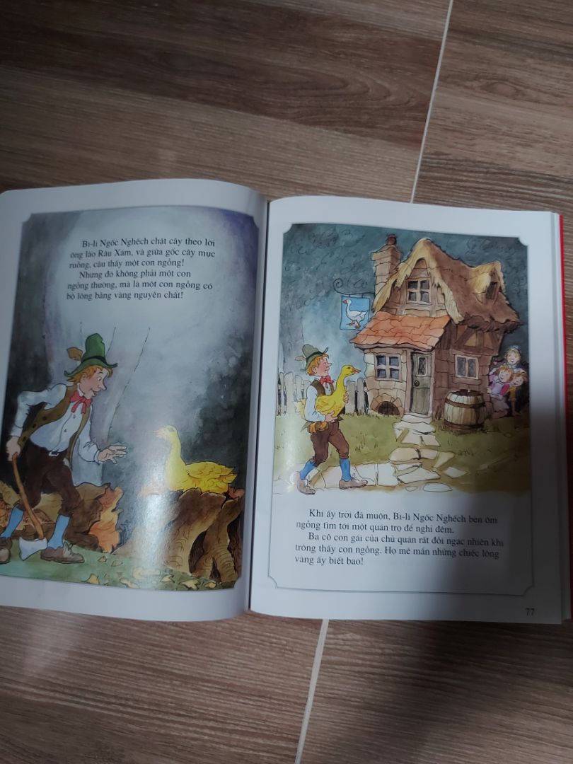 Sách giấy đẹp, nội dung hay, có tranh minh họa nên bé nhà mình rất thích, nhưng hơi ít truyện.