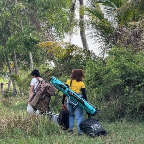 Giao hàng nhanh. Hàng nhìn cũng chắc chắn. Chưa câu nên chưa biết. Hình ảnh mang tính chất minh hoạt