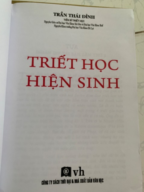 Hàng được đóng gói cẩn thận, giao hàng nhanh. Nội dung dễ hiểu, dễ đọc