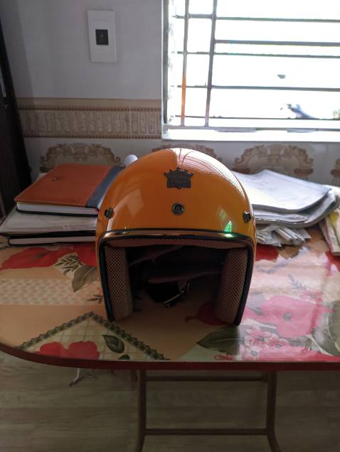 Mũ vừa đầu tôi. Đầu nhỏ hơn bình thường nhưng may sao vừa size L.
Thiết kế đẹp. Chắc chắn.