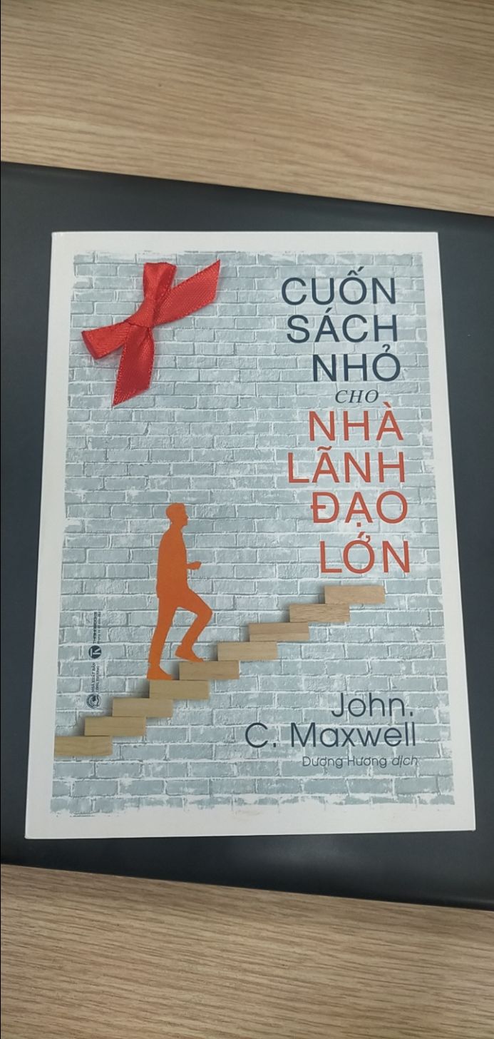 Sách cứng cáp, các bé nhà mình rất thích. Giá hợp lý so với chất lượng