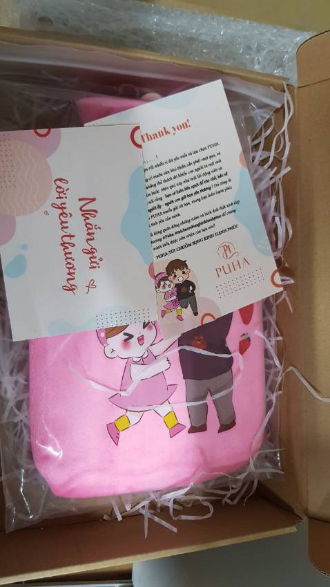 giao hàng đúng hẹn
sp đẹp, đường may túi nhung kĩ
đóng gói ok