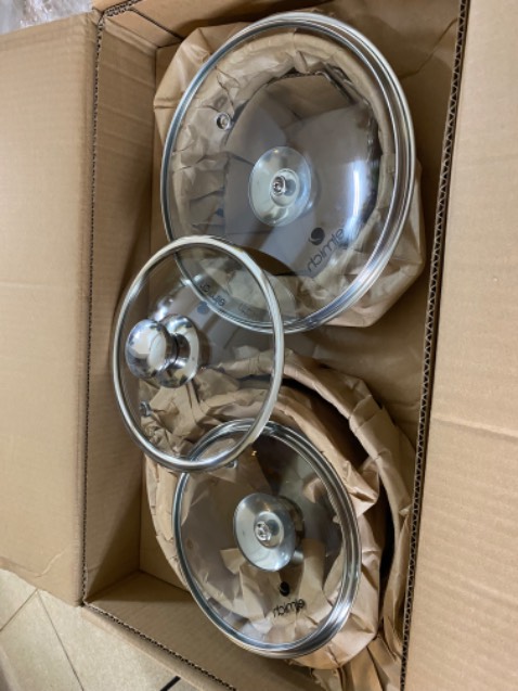 Hàng nguyên đai nguyên kiện ok xịn sò đóng gói cẩn thận. Nồi chảo đẹp, tay nắm nắp nồi hơi trầy.