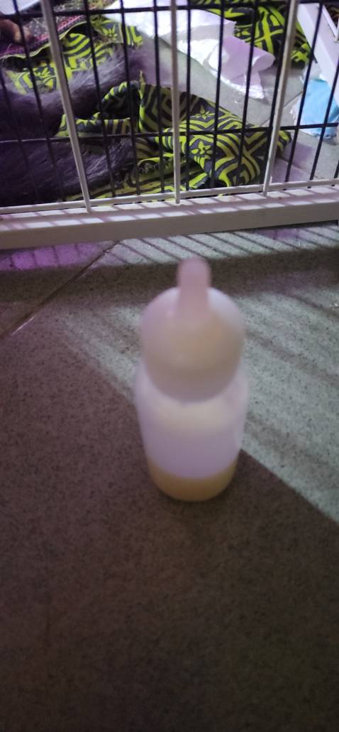 Giá cao hơn thị trường gần 45% giá trị về tả lót. còn bình sữa giá khá ổn