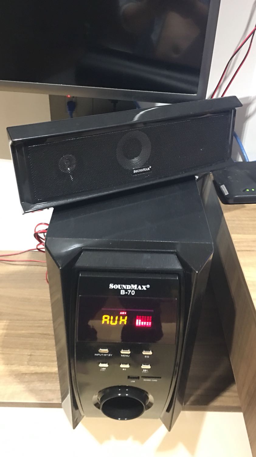 Loa center bị rè. Tiki xem đổi lại giúp mình