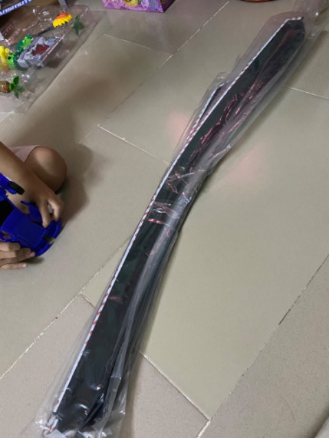 Đã nhận hàng, đóng gói khá kĩ! Có sẵn lớp keo “3M” để dán thử check chất lượng