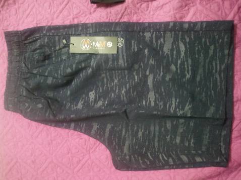 Tôi đã đặt hàng nhiều lần trên tiki và luôn hài lòng. Sản phẩm chất lượng đúng như giới thiệu. Tiki đóng gói cẩn thận và giao hàng nhanh. Mua sắm trên tiki tôi an tâm về chất lượng của hàng hoá. Chúc cho shop và Tiki luôn phát triểm và là điểm mua sắm đáng tin cậy của người dân!