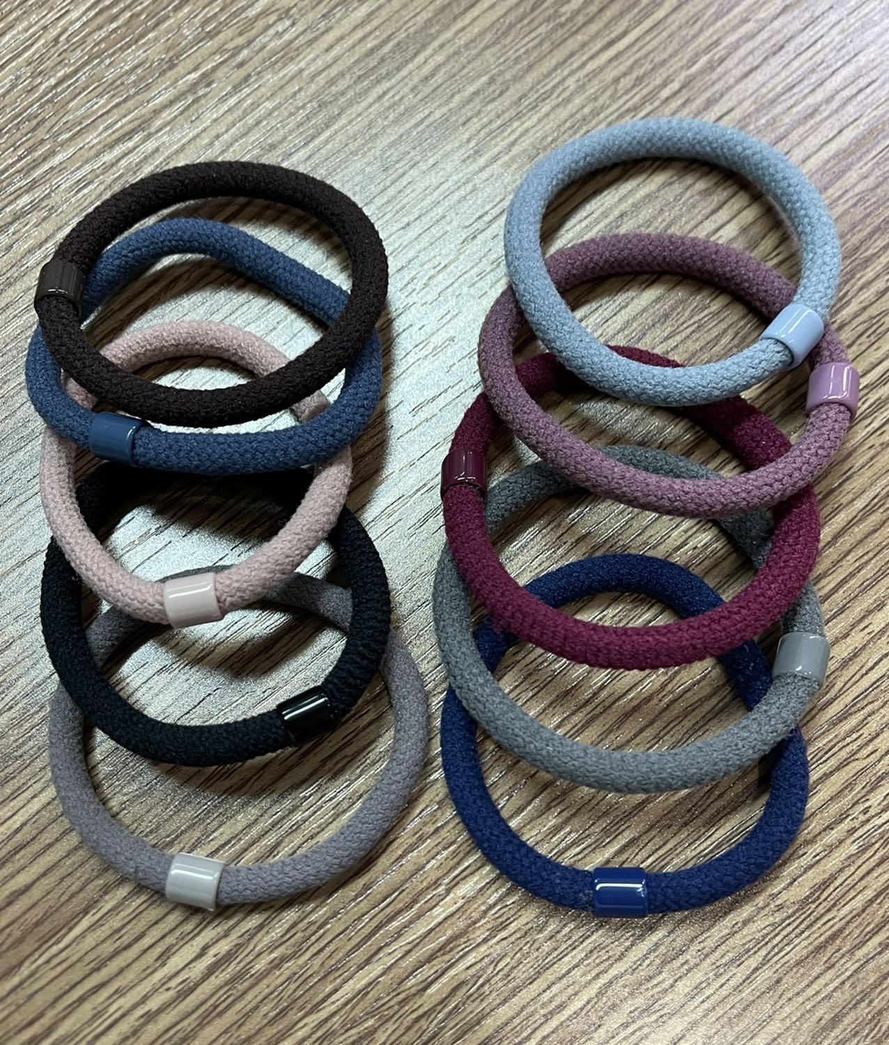 Thun dày, màu cũng được thui.