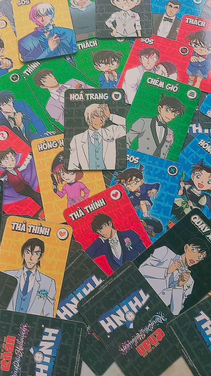 hộp giao về bị bung ra rồi nát hết , nhưng mà card game vẫn bình an huhu hộp giao về bị bung ra rồi nát hết , nhưng mà card game vẫn bình an huhu