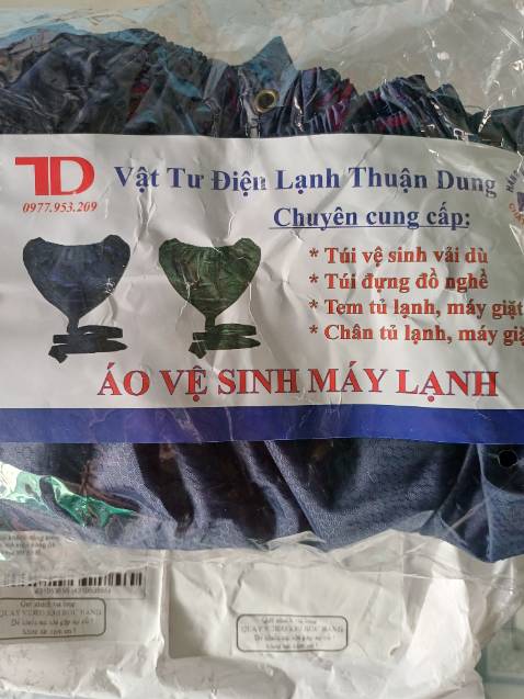 Áo vê sinh máy lạnh ok dùng rất tiện lợi, mọi người nên mua, shop uy tin