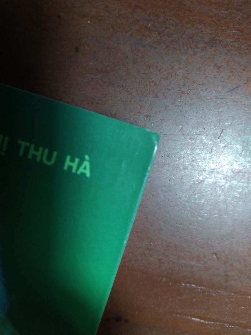 giao hàng nhanh sản phẩm ko dc trọn vẹn cho lắm vì móc méo vài chỗ khi giao hàng