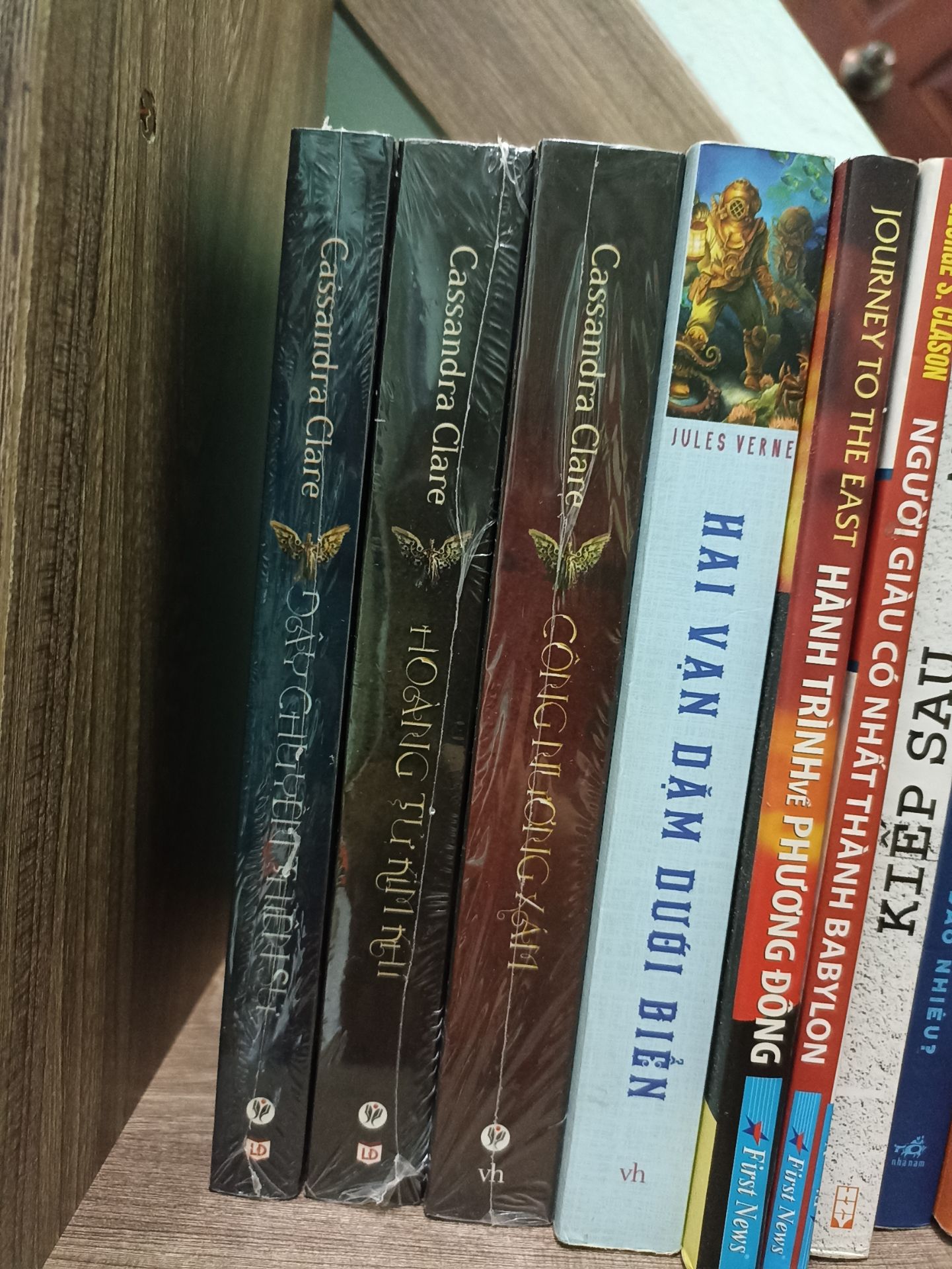 săn sale giá tốt, ai mê fantasy phiêu lưu thì không nên bỏ qua series này, tiki giao nhanh,  sách nguyên seal mới tinh ❤️