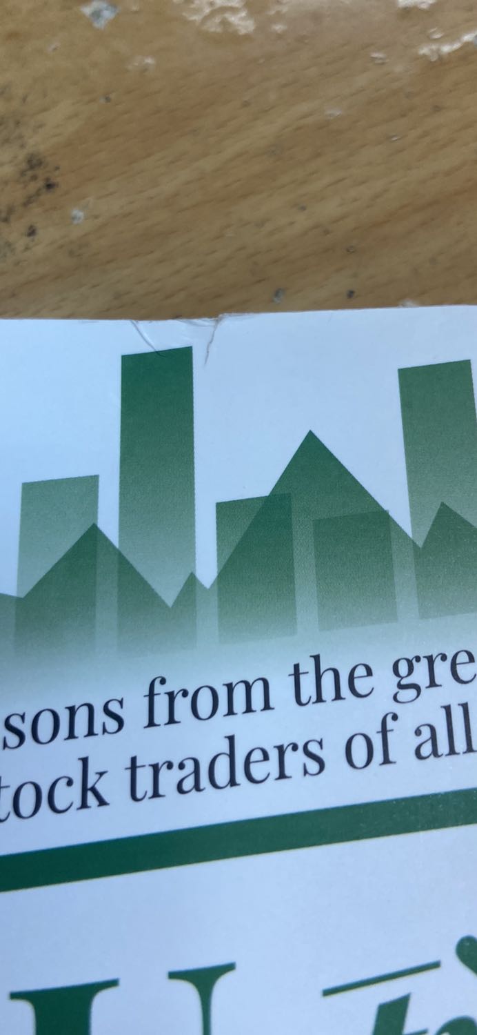 Không hiểu sao sách mới mà rách được. Mình tính đem tặng mà khui ra hết hồn. Đóng gói k cẩn thận, mua lần đầu mà thất vọng ghê gớm. Giờ mình phải đặt chỗ khác mua lại