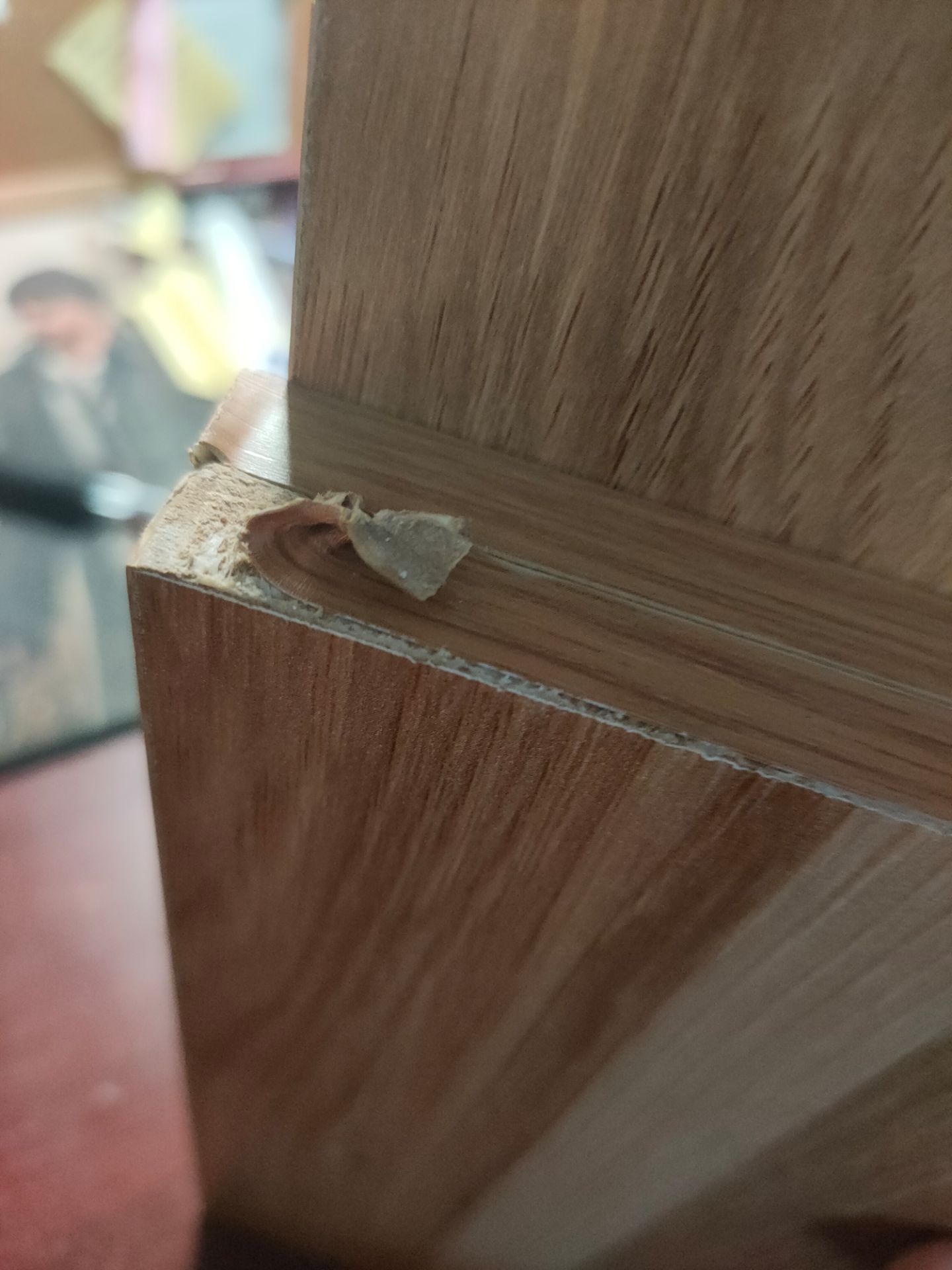 gỗ có bị chút vấn đề nhưng mà lắp xong thì ưng ý lắm luôn