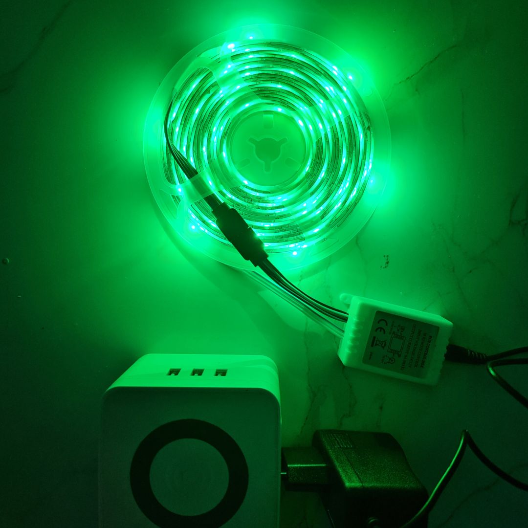 Mình mua loại Led thường mà cũng siêu đẹp, siêu xịn xò. Ủng hộ shop nhiều. Lần sau sẽ ủng hộ shop loại Led đẹp 5050 để có màu trắng và nhiều màu hơn.