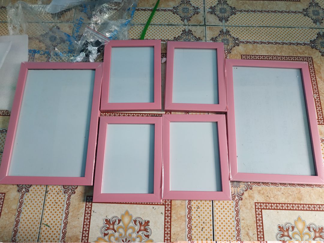 Xác nhận đơn hàng #996886092
Làm ăn kiểu này gửi hàng thì khác gì *** đảo. Shop gửi khung không có tranh. Đề nghị tiki có biện pháp hỗ trợ tôi với đơn hàng này!