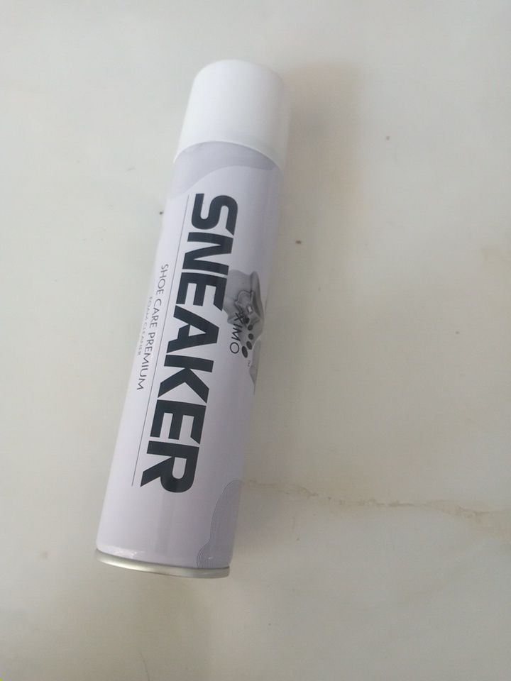 buôn bán *** càng xịt thì lại càng dơ.Chắt gì hàng chuẩn hàng chính hãng.phí ship thì 40k nữa giao hàng thì chập nữa đâu có giao nhanh trong 2h đâu.đã thế còn ko dc tặng thêm cái bót để chà giày nữa ***