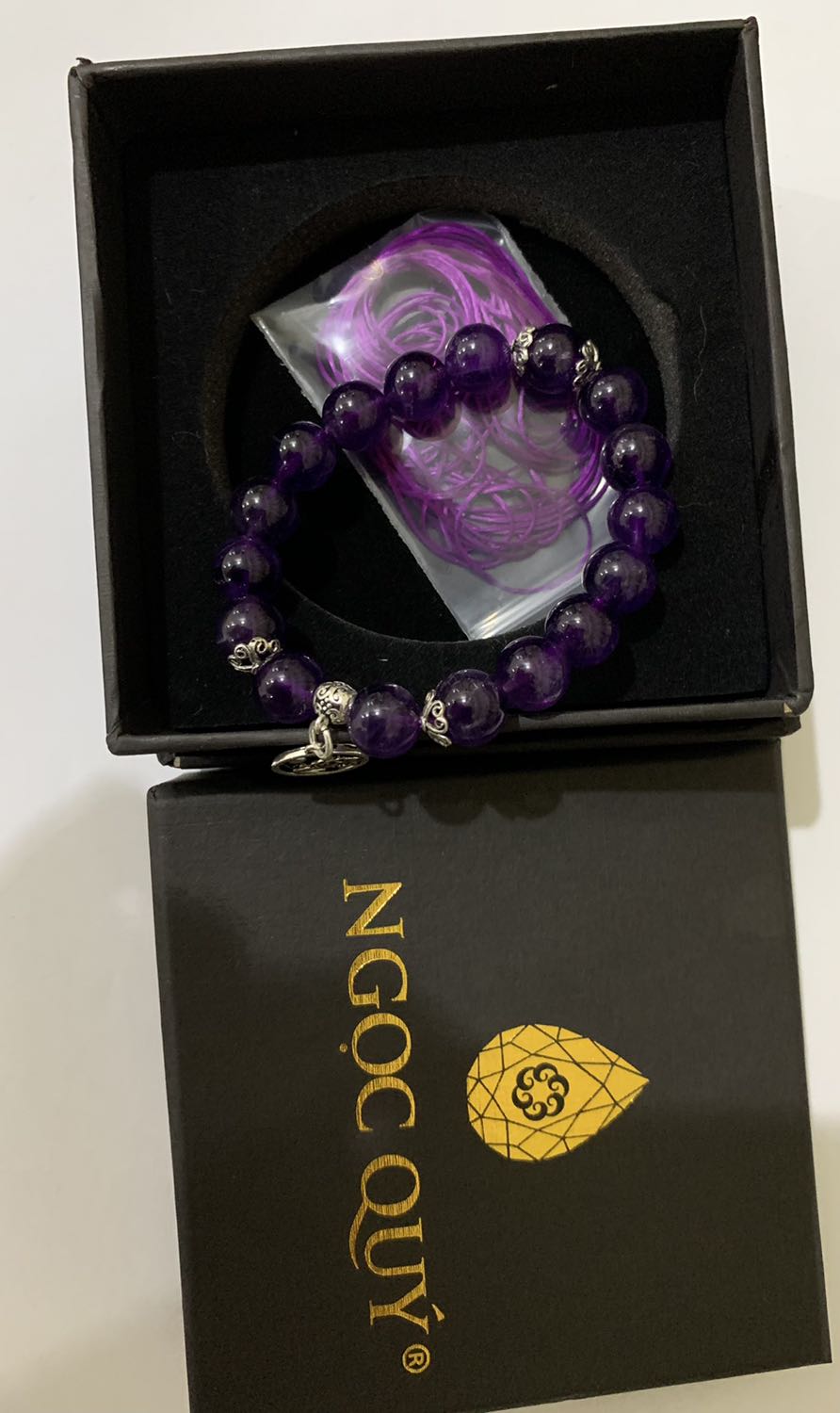 Rất đẹp. Giao hàng nhanh. Rất hài lòng. Đeo vừa khít tay luôn.