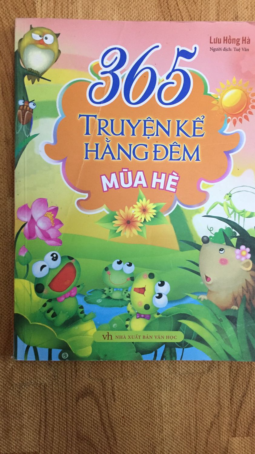 Tôi mua 3 quyển truyện cho con trên tiki là sách mới chứ không mua sách cũ, Tiki giao sách cũ cho tôi. Bìa sách bị gập ở cả mặt trước và mặt sau, gáy sách rách, trang sách ngấm nước ố vàng. Tôi rất ko hài lòng khi mình trả tiền để mua sách mới nhưng nhận lại là sách cũ. Không nghĩ bên bạn làm ăn thiếu chuyên nghiệp như vậy