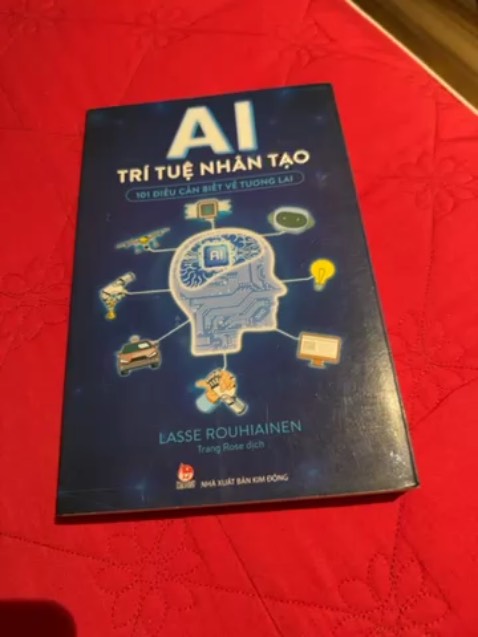 sách ok nhưng soạn hàng sao để sách bị gấp khúc mình hơi bực