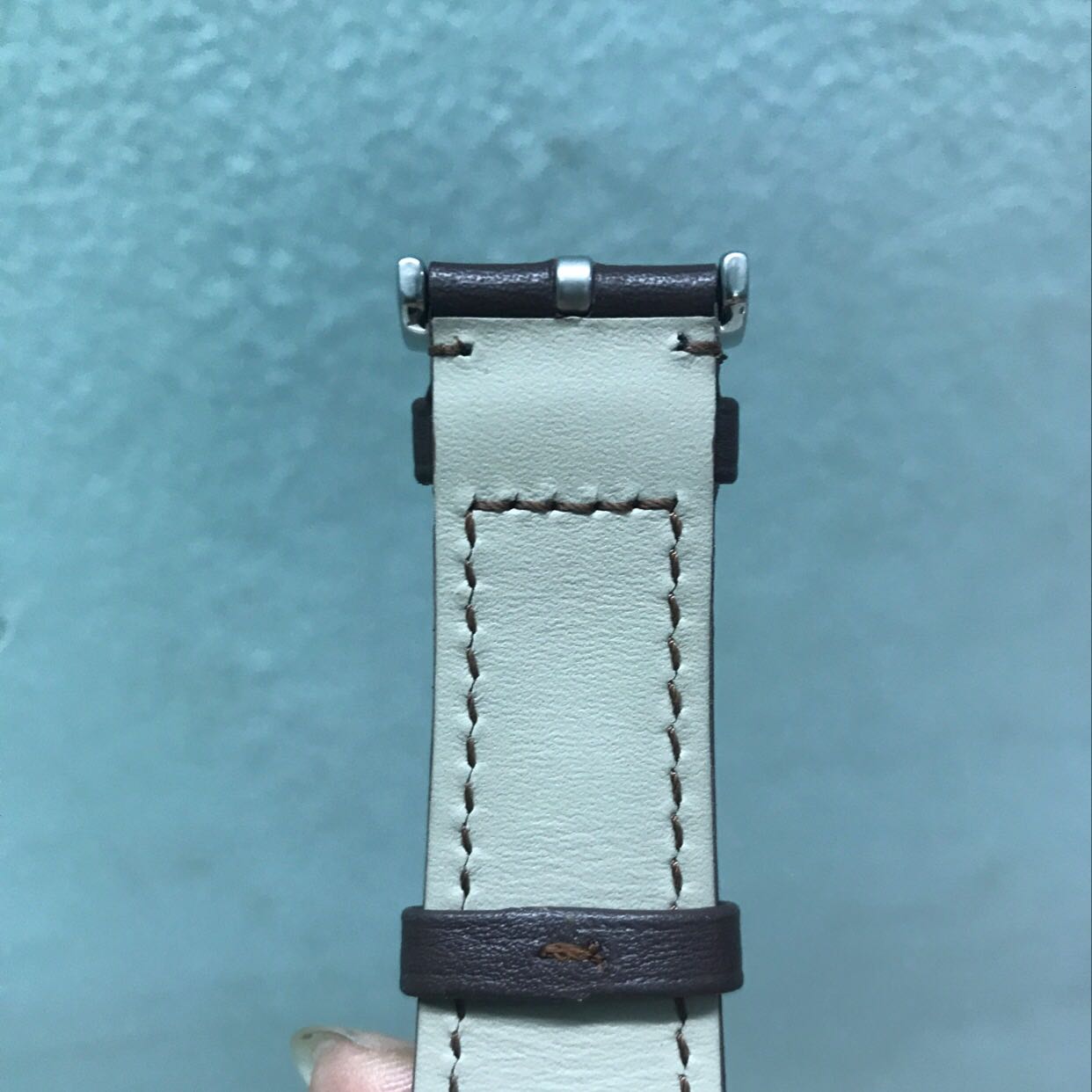 dây đẹp, chắc chắn có tặng kèm tool mở chốt và 2 chốt khóa đồng hồ dây đẹp, chắc chắn có tặng kèm tool mở chốt và 2 chốt khóa đồng hồ